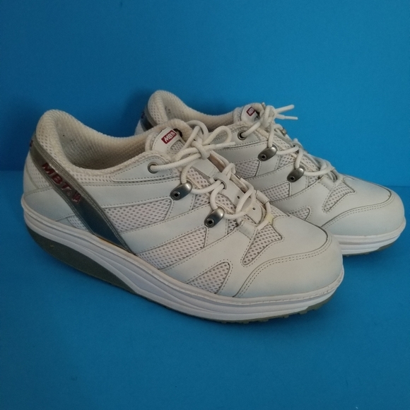 mbt walking shoes